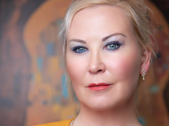 Kolumna: Prof.dr. Lucija Mulej: Zakaj ni več moderno biti dober človek?, Siol, november, 2024